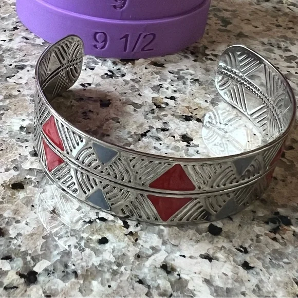 Geometric Silver and Red Cuff Bracelet ( Size 7 1/2) - Picture 4 of 4